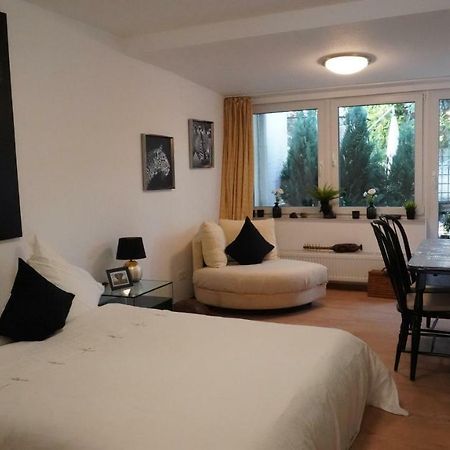 Apartment 900M To Exhibition Дюселдорф Екстериор снимка
