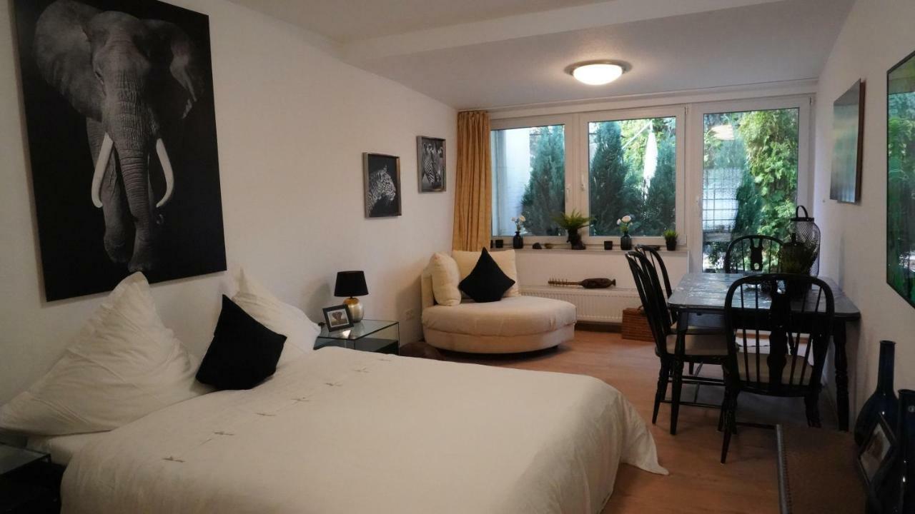 Apartment 900M To Exhibition Дюселдорф Екстериор снимка