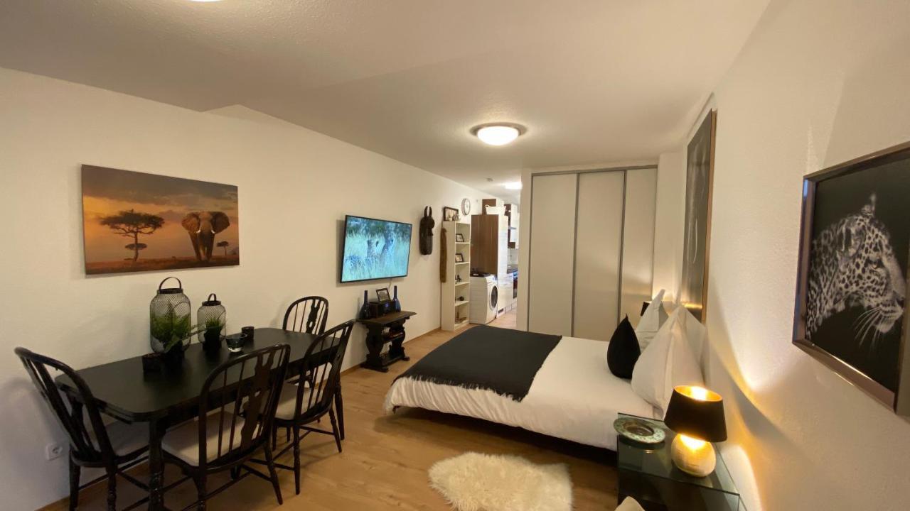 Apartment 900M To Exhibition Дюселдорф Екстериор снимка